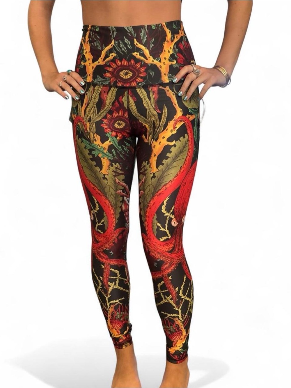 Yoga Democracy High-Waist Floral & Octopus Print Leggings in Red & Black Size S
